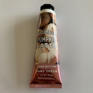 B&BW Marshmallow Pumpkin Latte Hand Cream